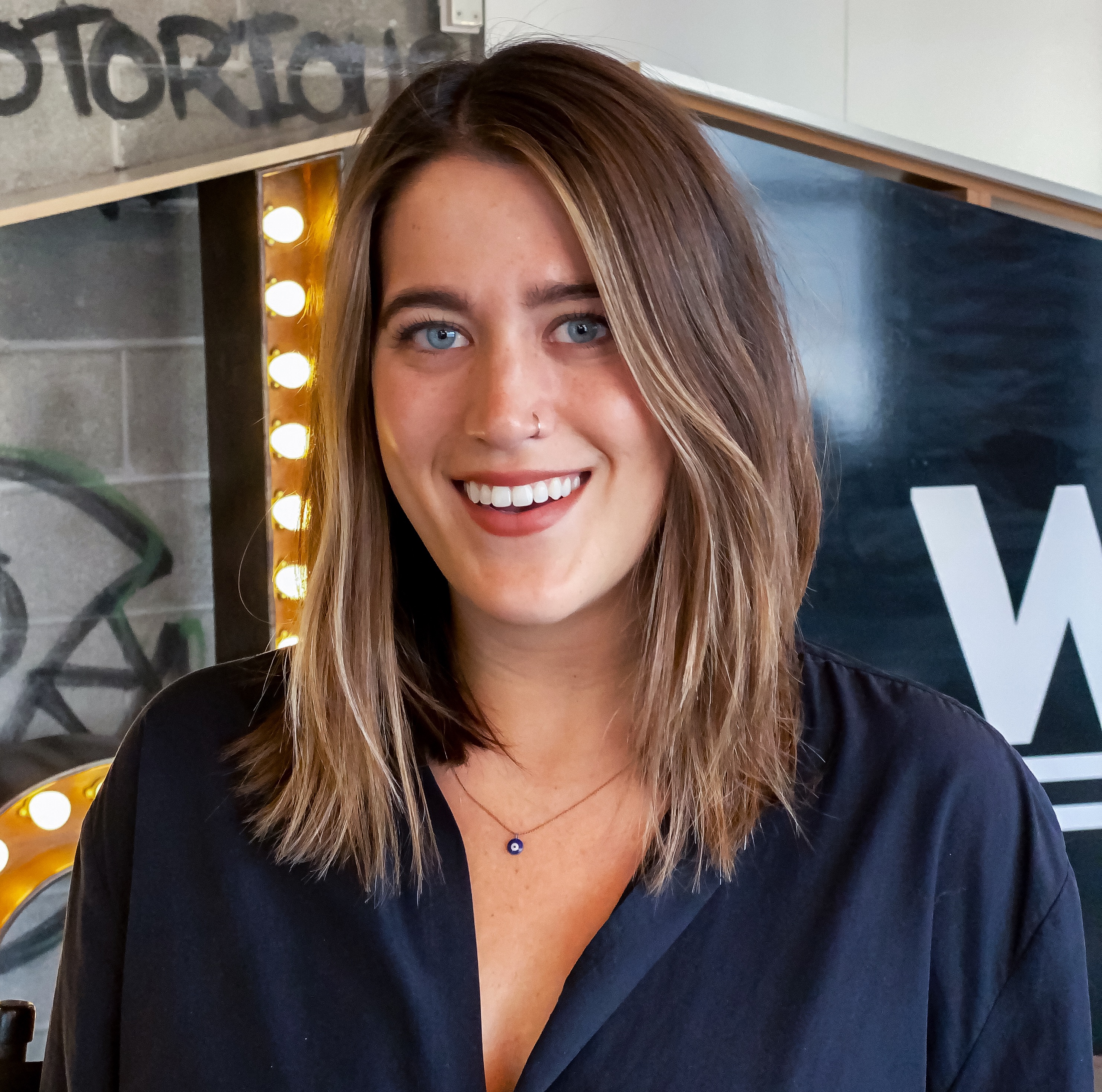 Rus pornosi xotinining eshagiga yutqazdi